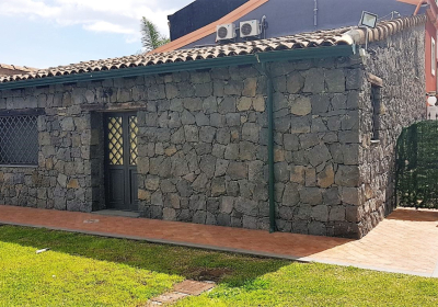 Casa Vacanze Villa Villa Il Rustico Con Dependance � La Tua Oasi Siciliana Tra Mare Ed Etna